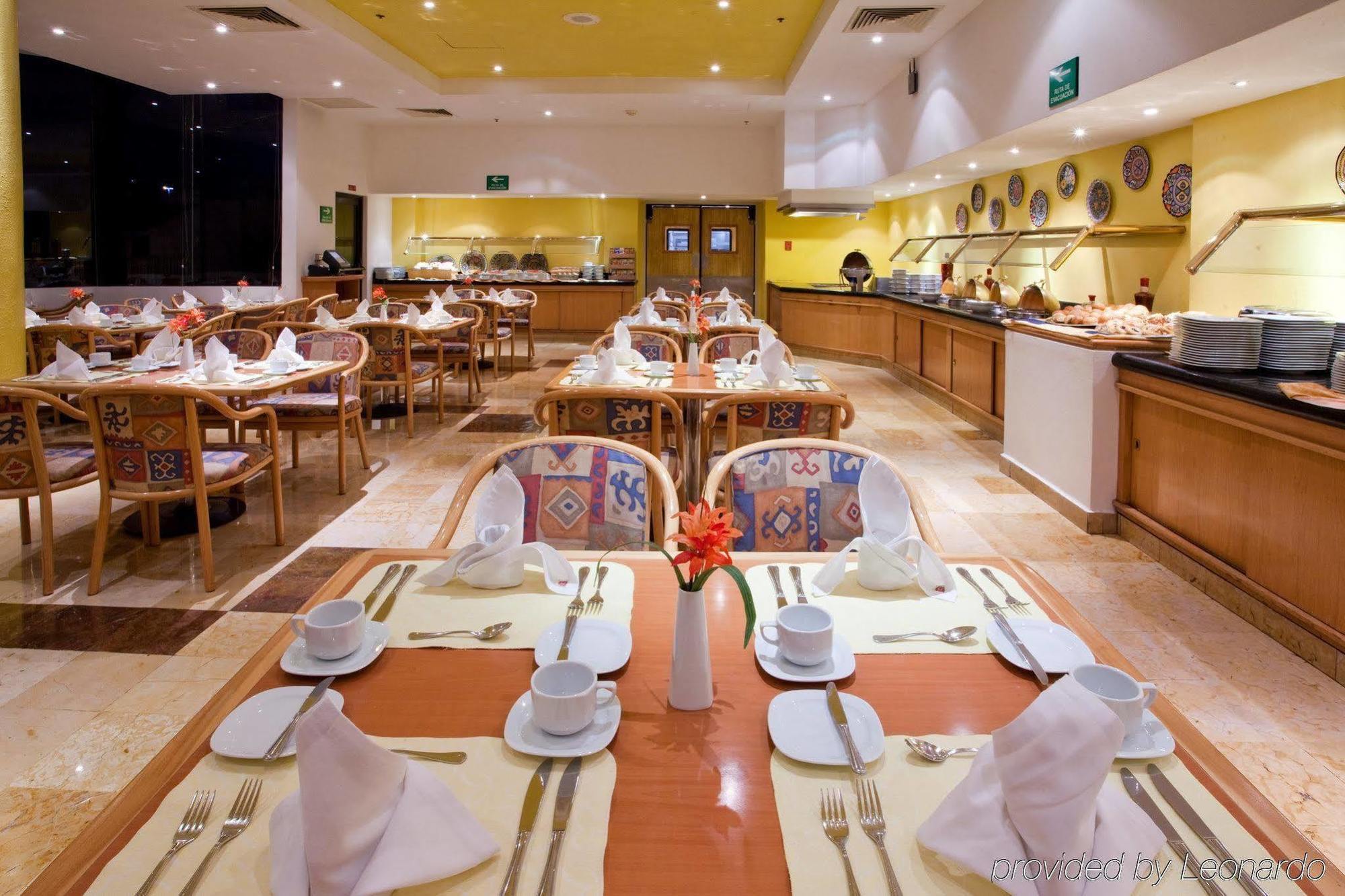 Hotel La Noria By Ihg 4*